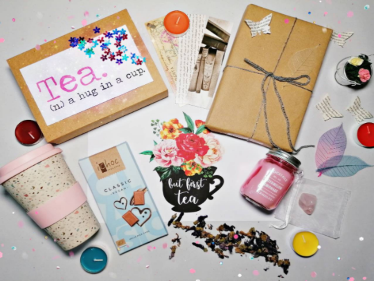 Book And Tea Mystery Box